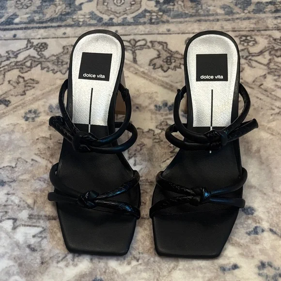 Dolce Vita Parris Sandals - Picture 1 of 5